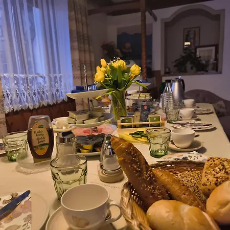 Sonnberg Bed & Breakfast *